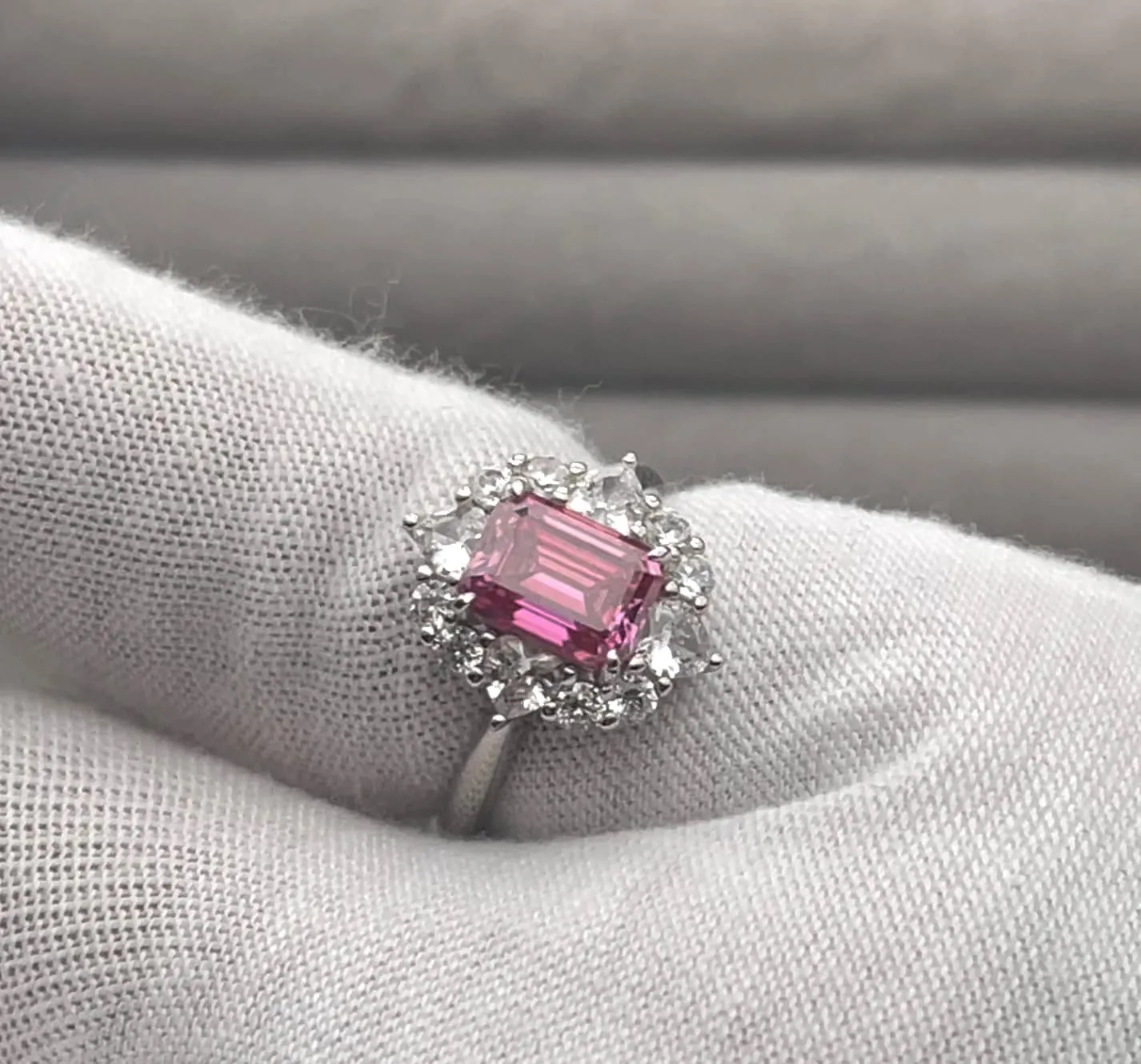 Pink Moissanite Diamond Engagement Ring | 2.0 CT Ring | Pink Diamond Engagement Ring | Pink Diamond Ring | Moissanite Ring | Emerald Ring