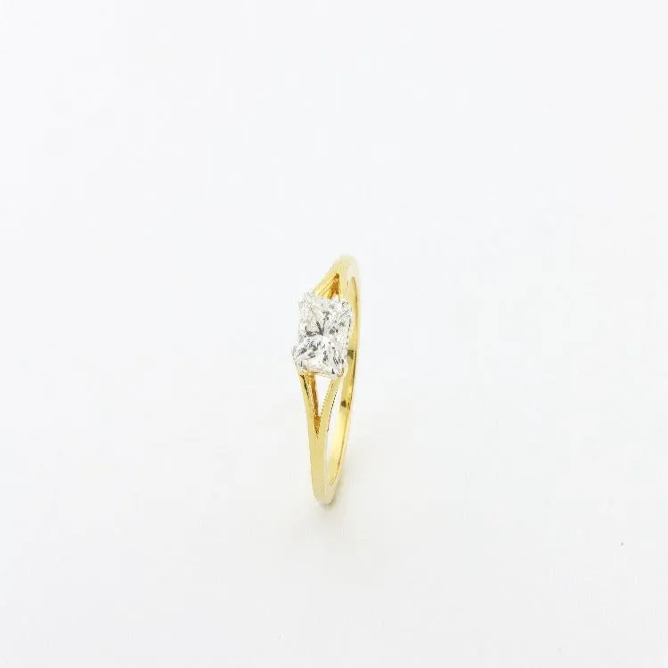 Princess Cut Engagement Ring