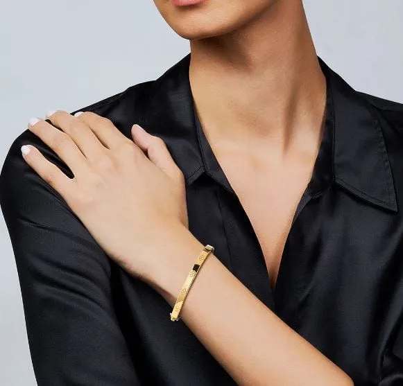 Roberto Coin 18K Yellow Gold Love in Verona Hinged Bangle