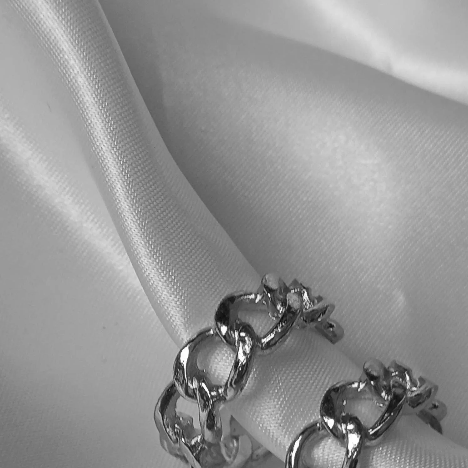 Silver Hoop Chain Earrings - Silver Earrings,Silver Hoop Earrings In The UK,Silver Jewellery In The UK,Small Hoop Earrings,Small Hoops