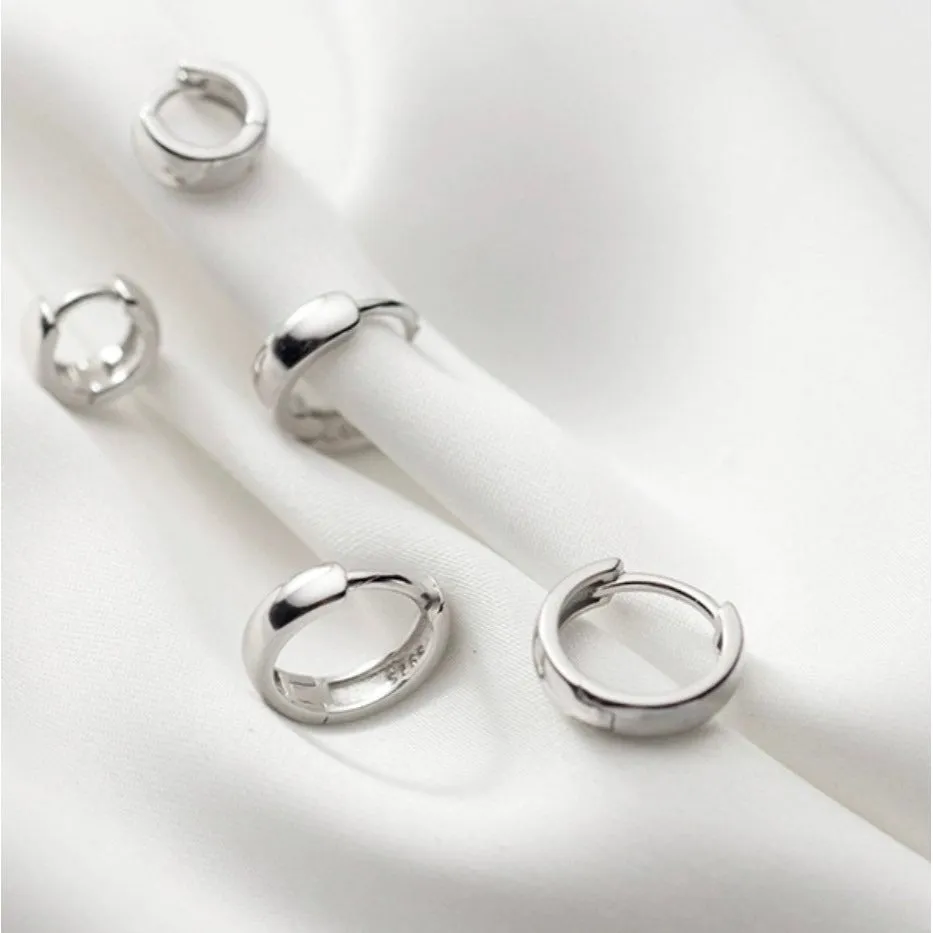 Solid Silver Small Huggie Earrings-SH005