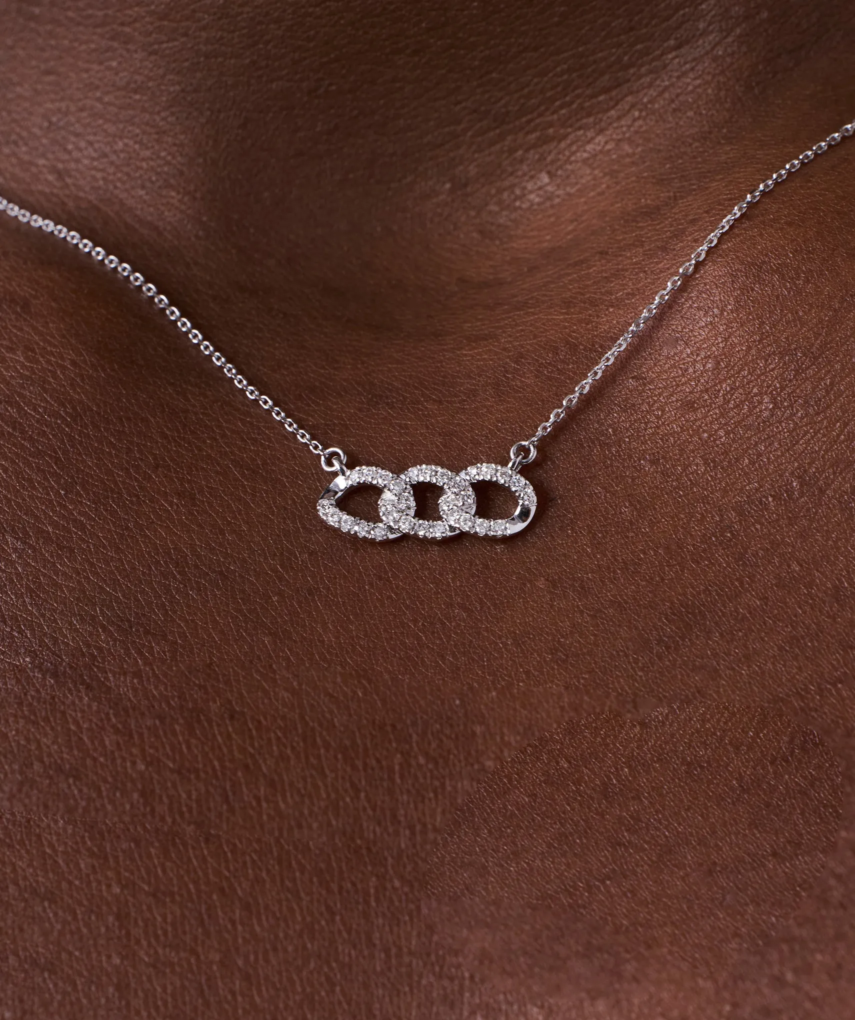 Sparkling Chainlink Sparkle Necklace