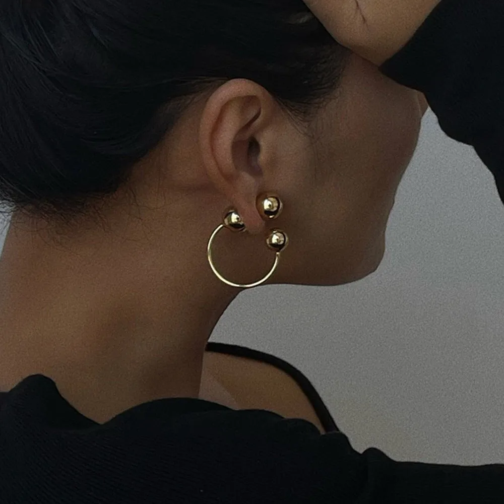 Sphere me | Ball and Hoop Earrings