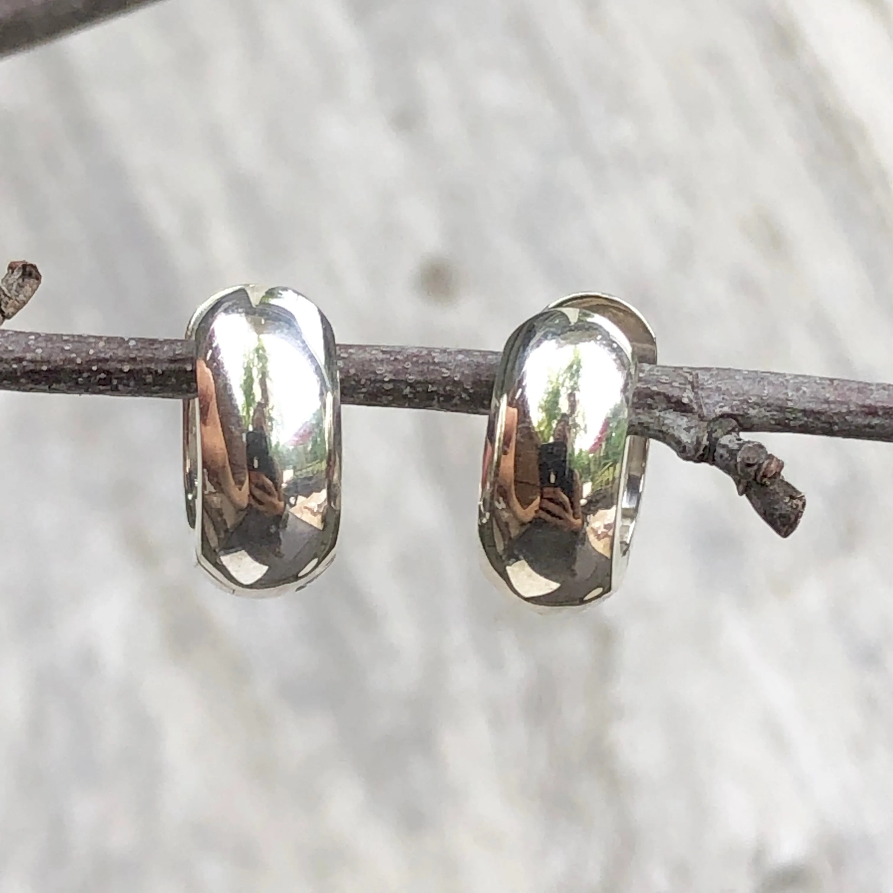 Sterling Silver Polished Hinged Huggie Hoop Earrings