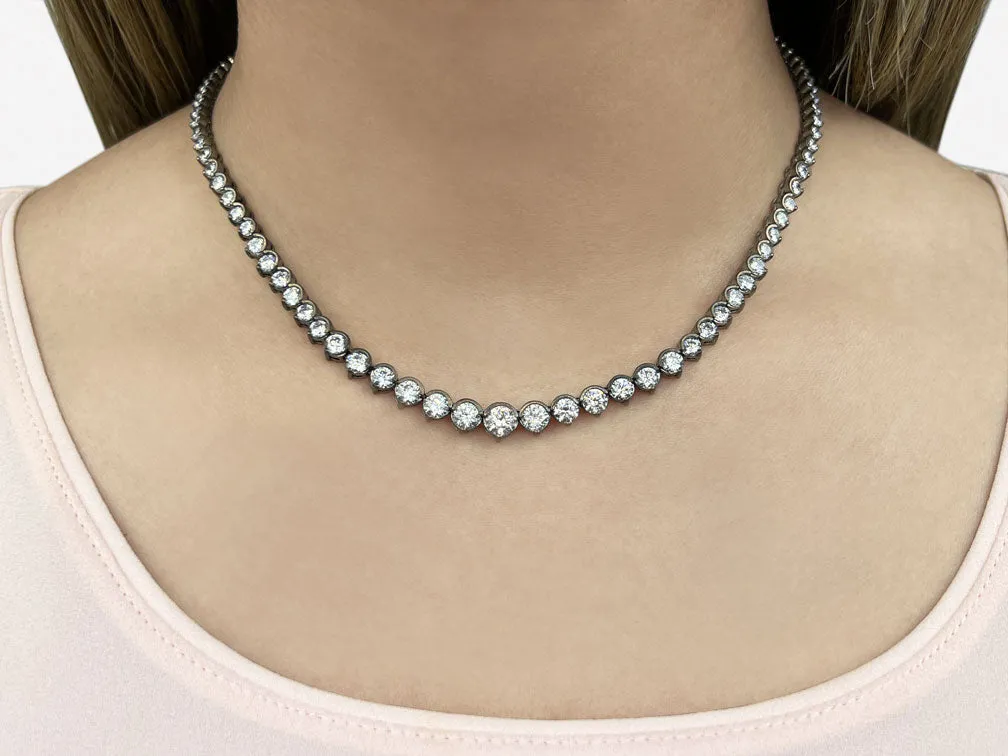 Strand Of Diamonds with 13.97 ct.(finished)