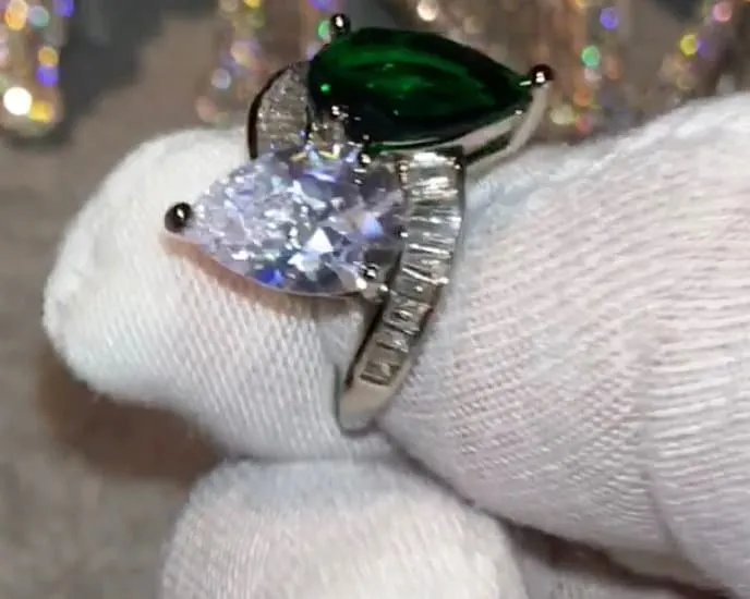 Teardrop Engagement Ring | Teardrop Ring | Green Diamond Rings | Womens Green Diamond Ring | Emerald Engagement Ring | Baguette Ring