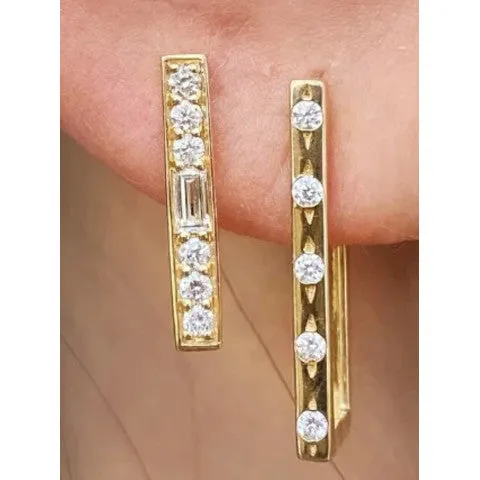 Three Stories Single Classic Metal Set Diamond Rectangular Hoop