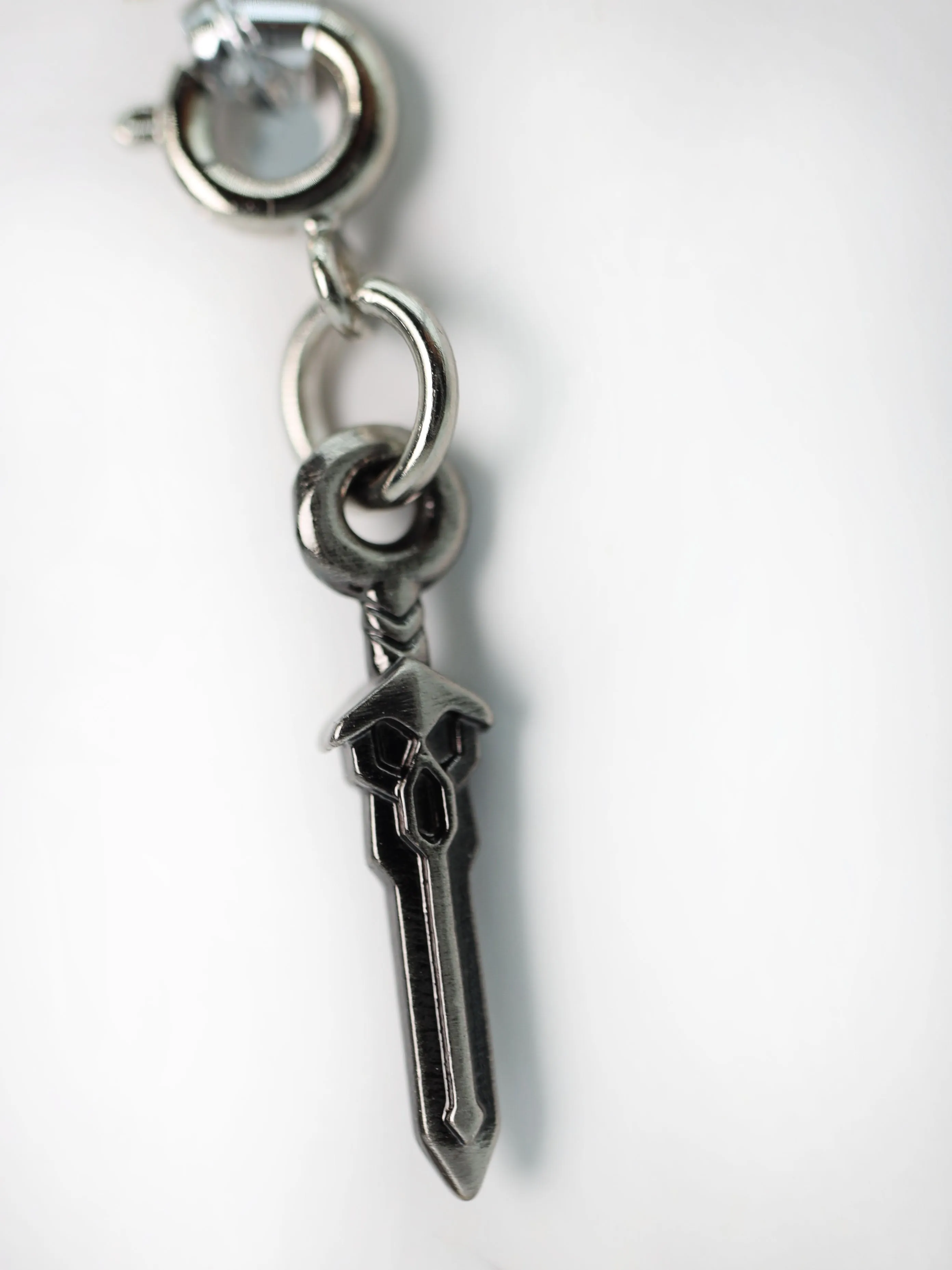 Traveler's Trinkets: Noble Sword Charm