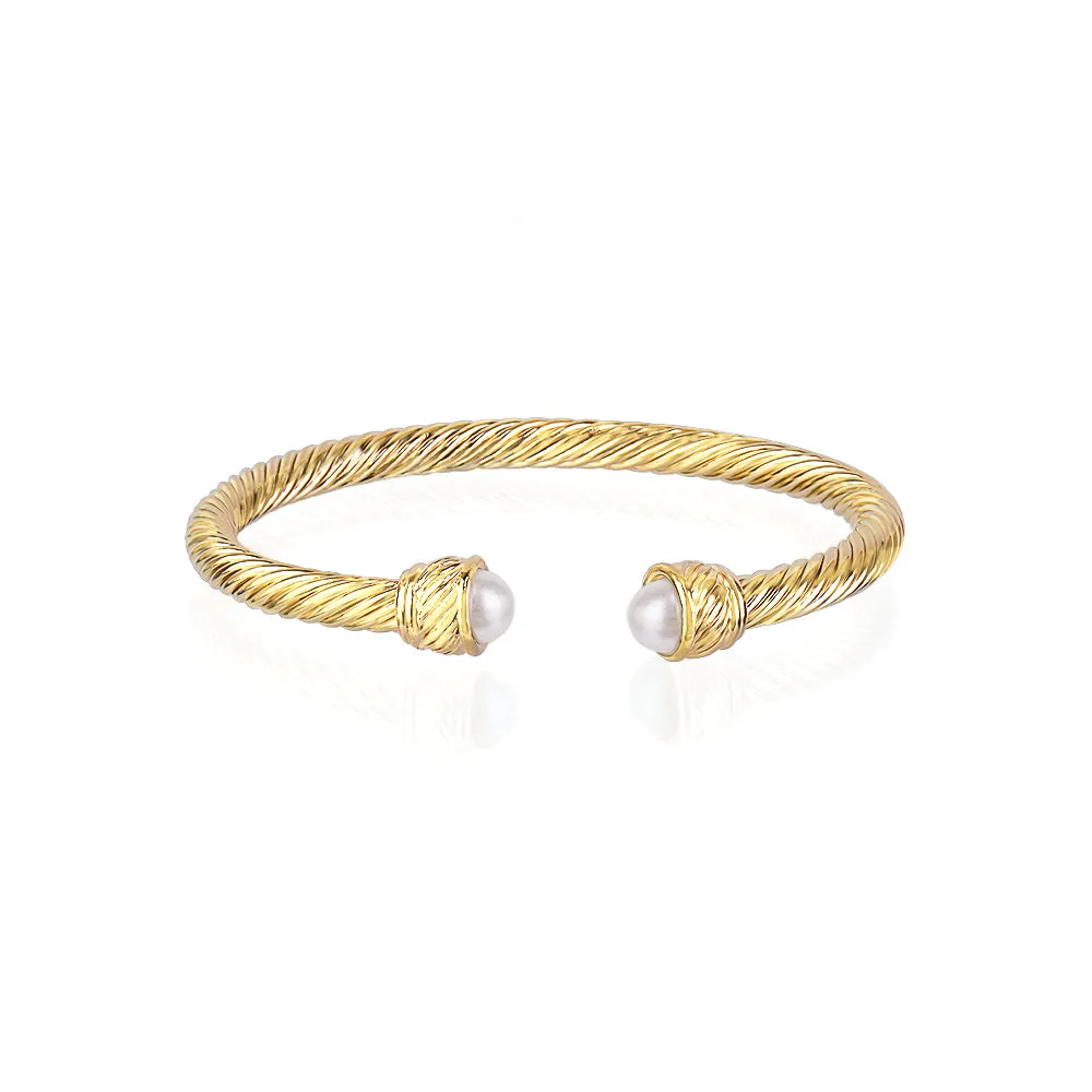 TWISTED BANGLES