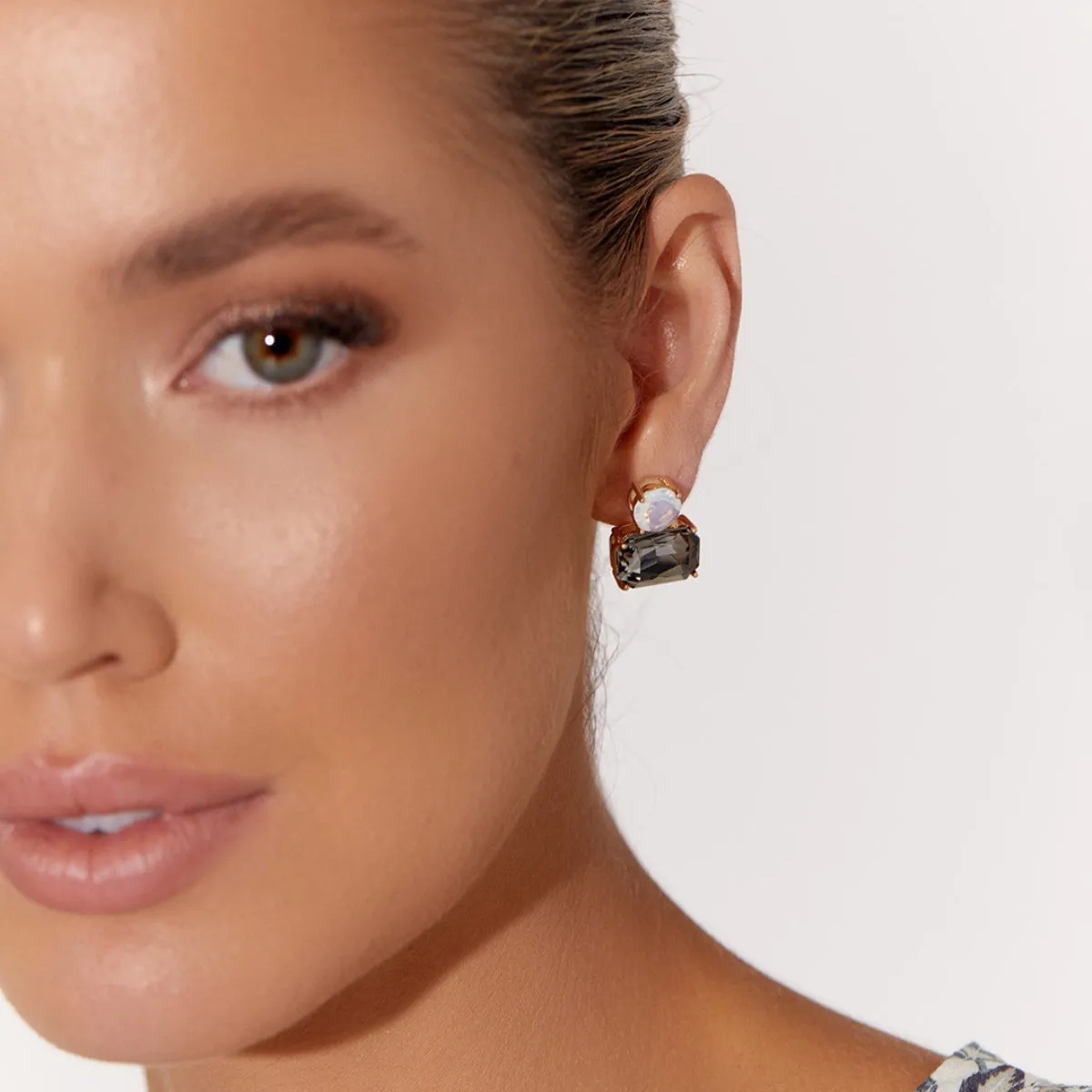 Two Tone Jewel Stud Earrings (Opal/Smoke)