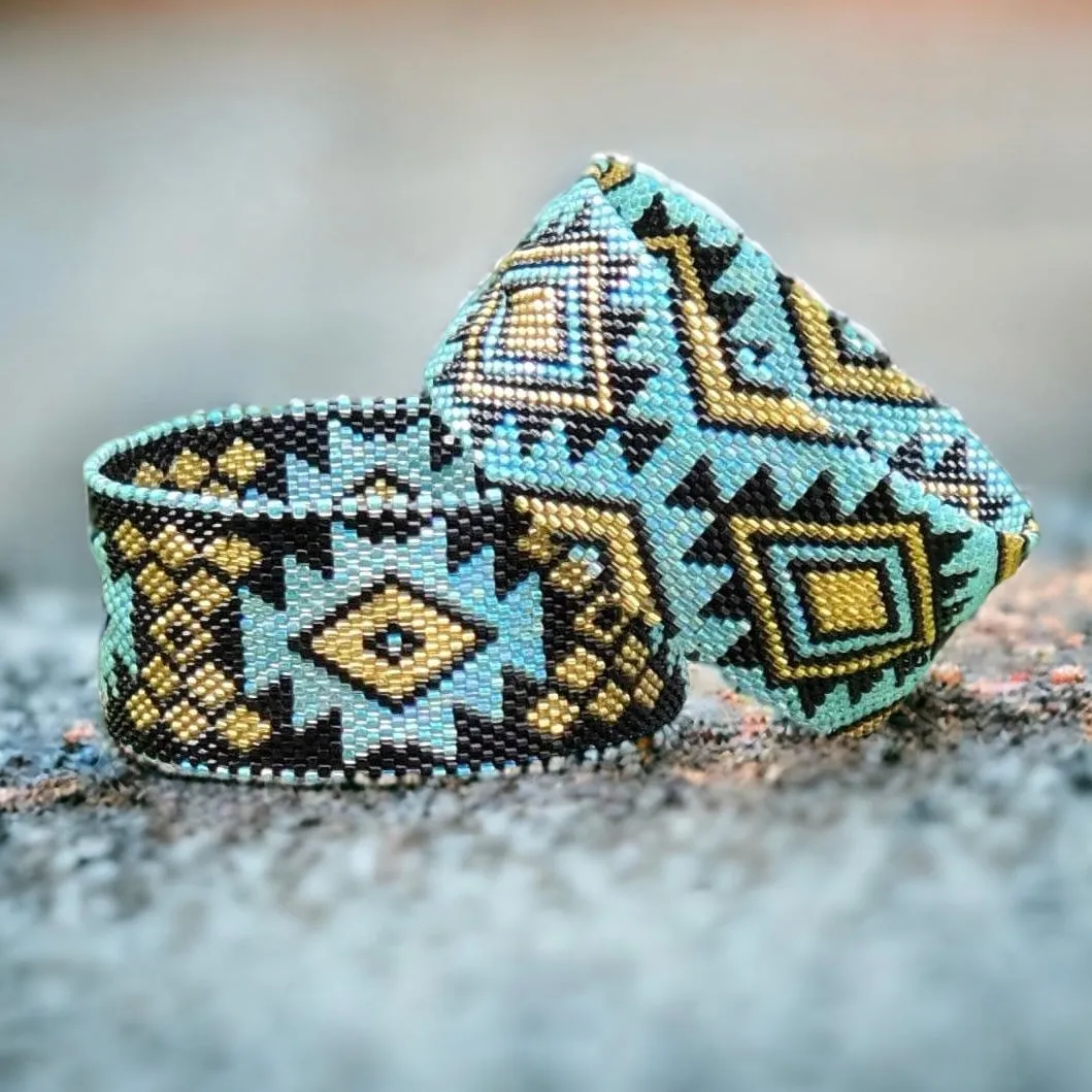 Vertical Peyote Pattern - Bracelet LIMA