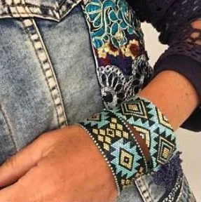 Vertical Peyote Pattern - Bracelet LIMA