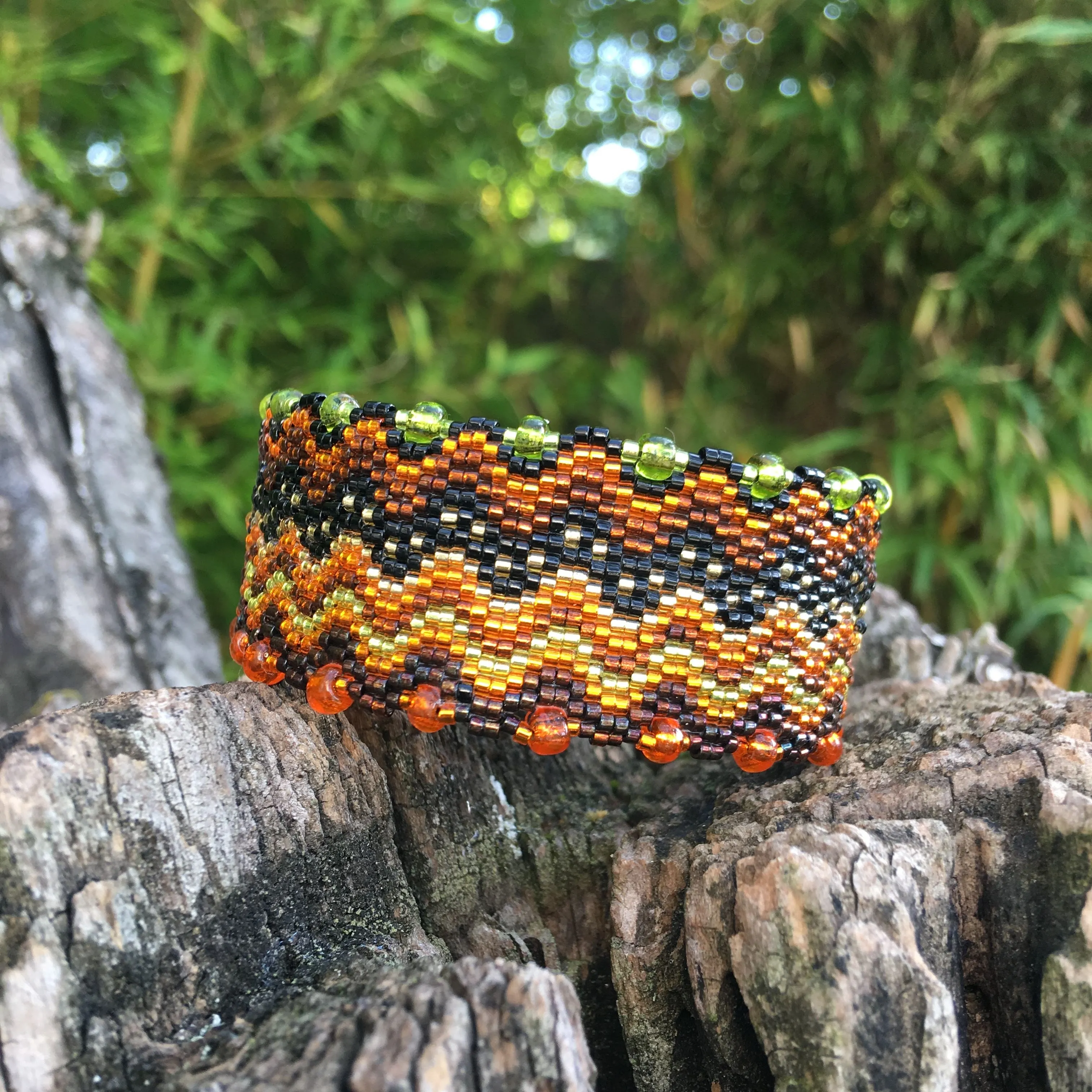 Vertical Peyote Pattern - Bracelet ONDULATIONS AFRICAINES