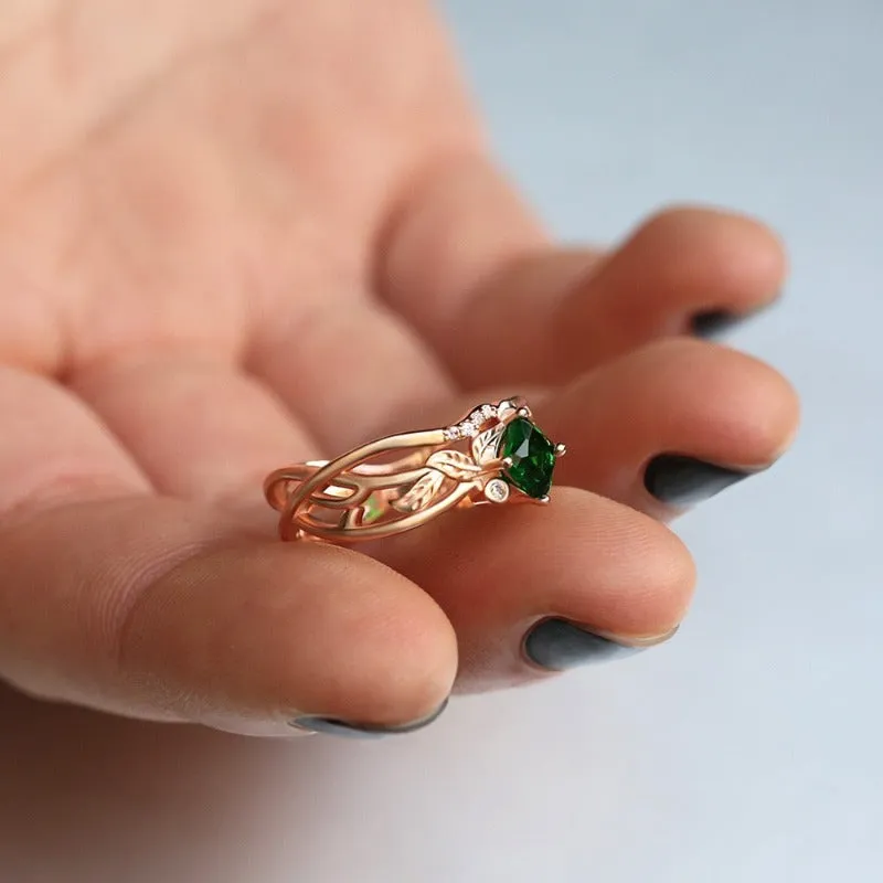 Vintage Emerald Gemstone Ring Women Band Engagement Jewelry