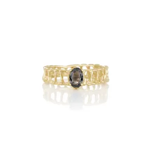 Women's spinel ring